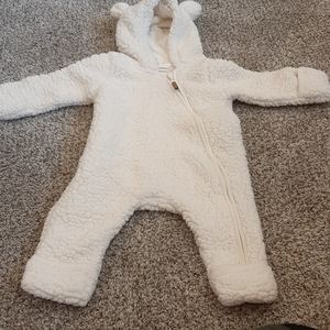 H&M winter baby bunting/sherpa